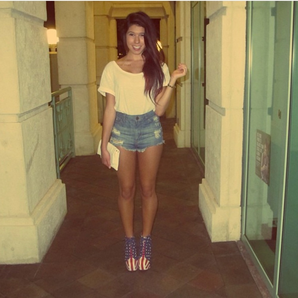 American Jeffrey Campbell’s Lita